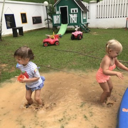 We love muddy puddles!