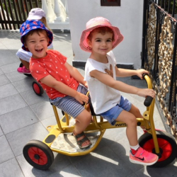 Max and Florence had fun with the bikes today!