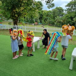 Busy bees getting ready for their Chinese new year performance.