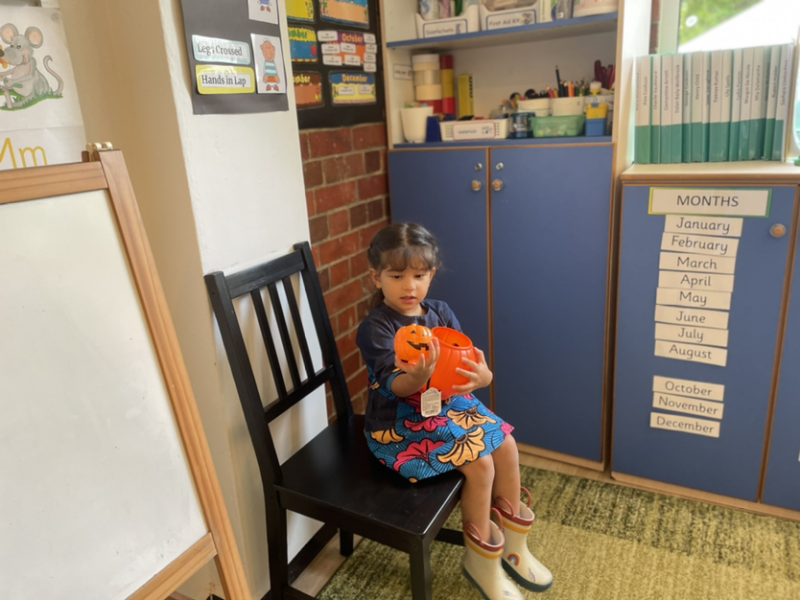 Alaras show & tell.