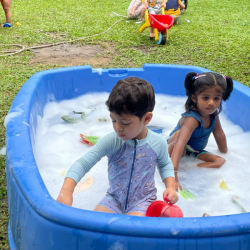 Kaavya and Isaac enjoying Splash time!