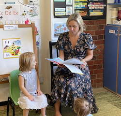 Mystery Reader - Mel, Poppy’s mum.