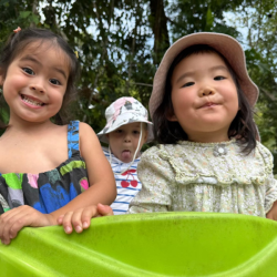 Eden, Roux and Cara having fun on the garden.