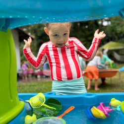 Roux having a blast at splash time .