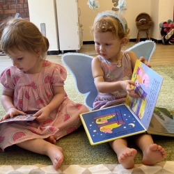 Edwina and Rosie are reading together!