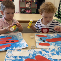 Luca and Rosie are focused on their artworks!