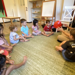 We’re learning about the colour red in Mandarin class!