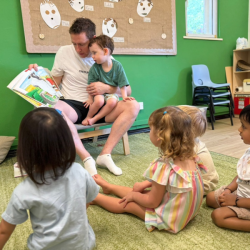 Big cheers to Liam’s daddy for zooming in and reading not one, not two, but THREE books with us! Storytime squad goals! ❤️ 📚