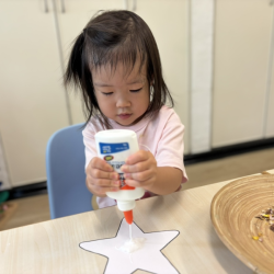 Constance brings autumn to life with her lovely leaf craft!