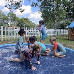 Splash time fun with the Fireflies!