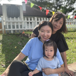 Three generations, one heart — Constance, Mama, and Grandma sharing smiles! ❤️