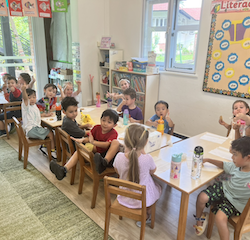 Busy bees certainly enjoyed their short bread. Thumbs up to Ms. Praxie .