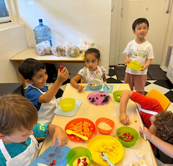 We enjoyed making rainbow smoothie!Thank you Christina (Avery’s Mum)