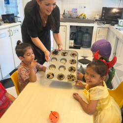 Nichola, Ben’s mom, made delicious muffins with the Fireflies.